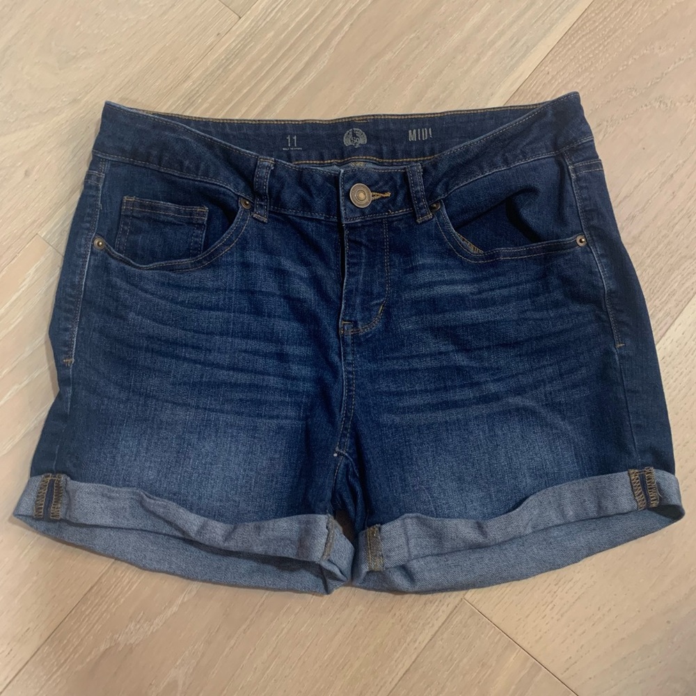 American Eagle midi denim shorts 11